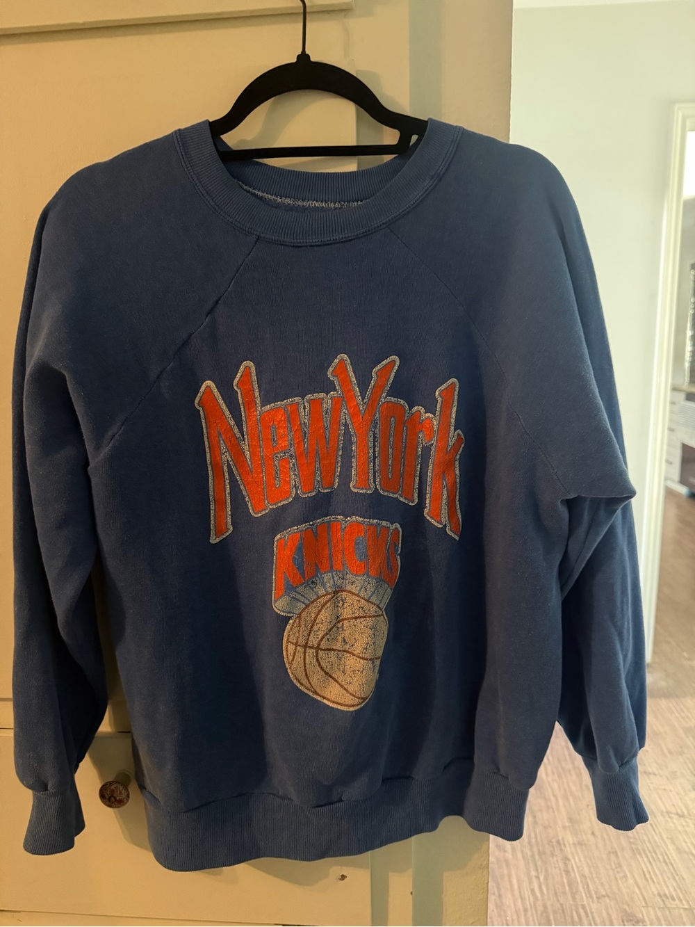 vintage New York Knicks Blue Crewneck Sweatshirt